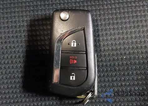 2021 Toyota Rav4 Hybrid Le z USA, uszkodzony, nr VIN 4T3MWRFV5MU037117